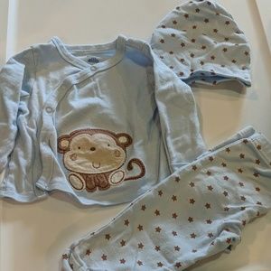 Monkey outfit